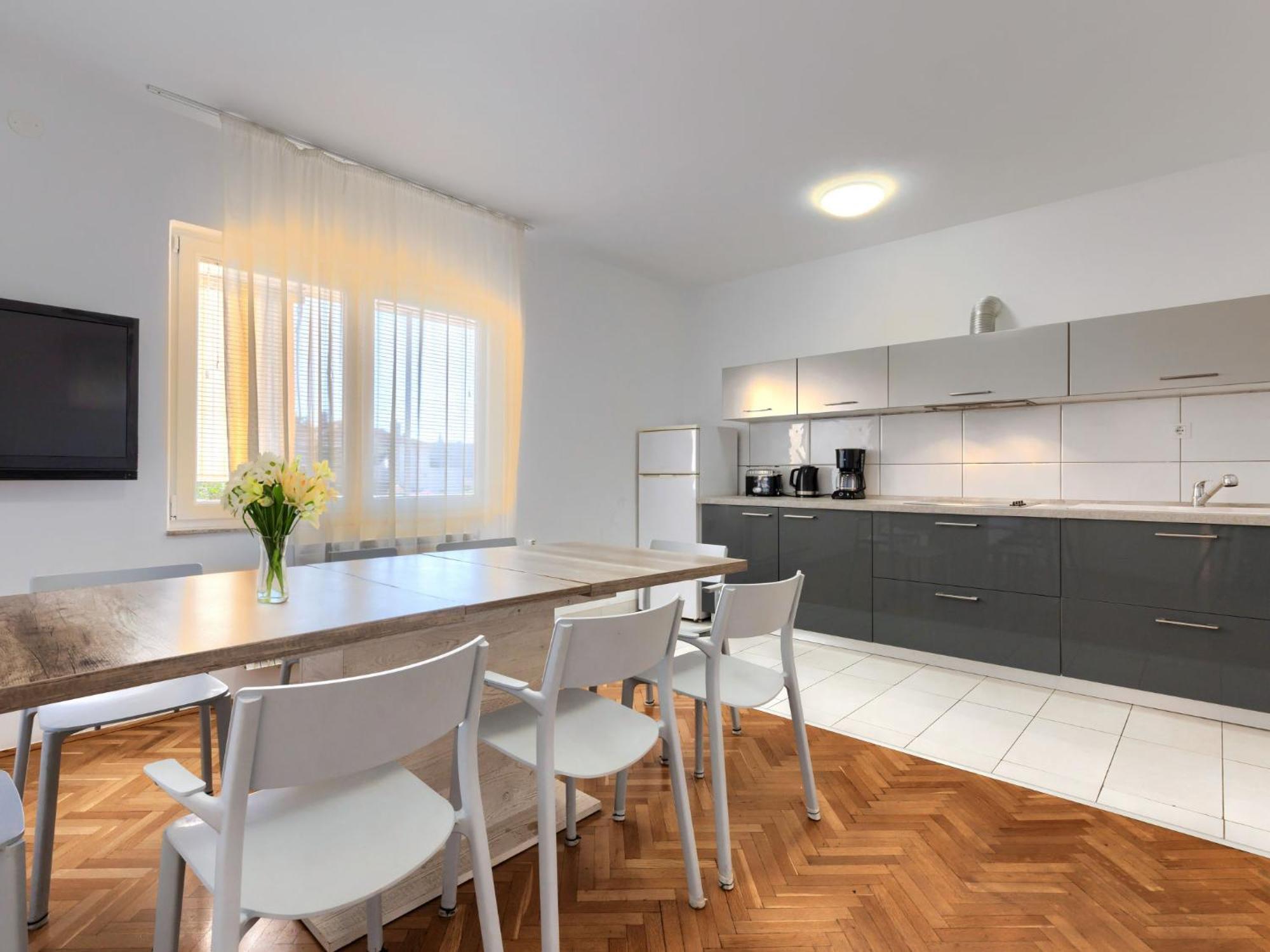 Apartment Nika-7 By Interhome Ουμάγκ Εξωτερικό φωτογραφία